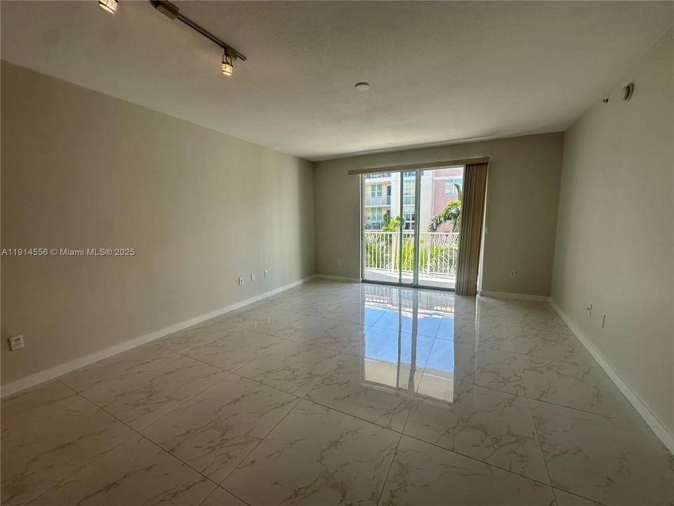 806 E Windward Way 515, Lantana, Florida 33462