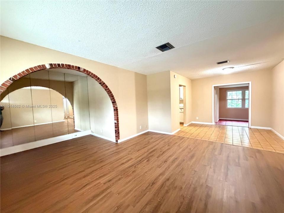 7212 SW 3rd Ct, North Lauderdale, Flórida 33068, Estados Unidos