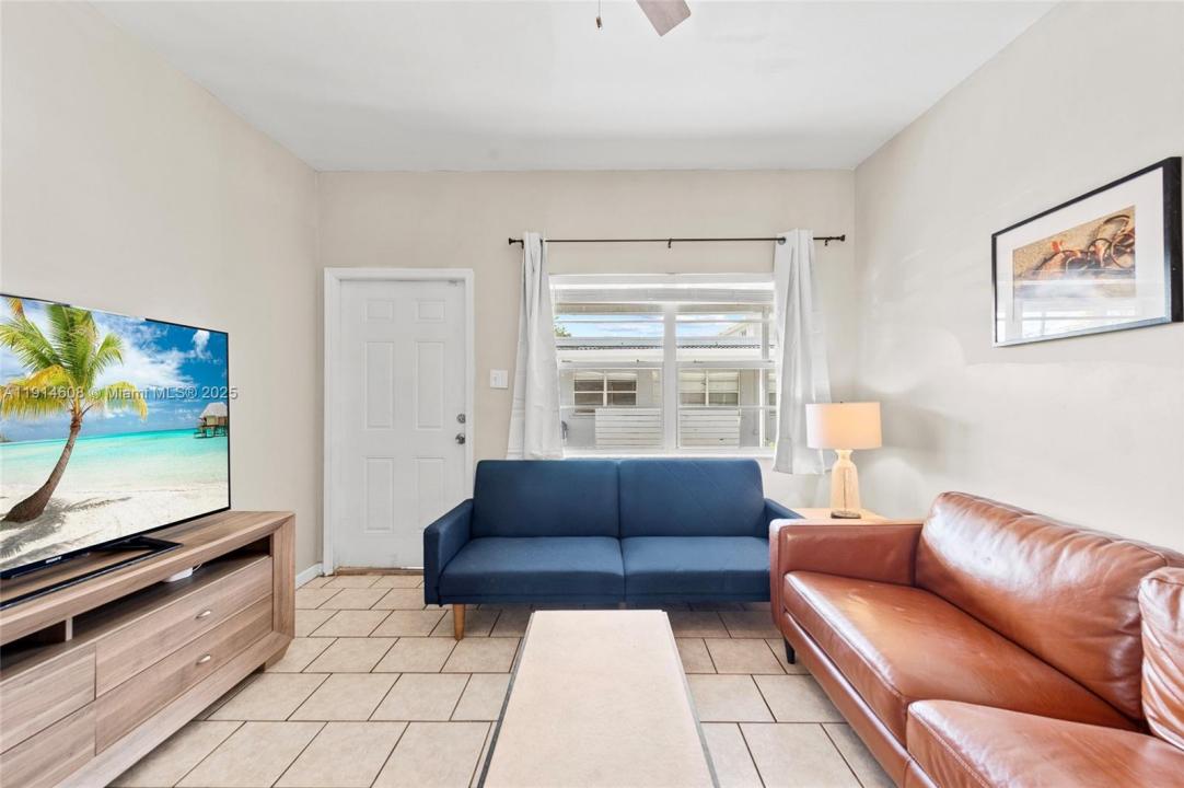 1127 NE 5th Ave 4, Fort Lauderdale, Florida 33304, Estados Unidos