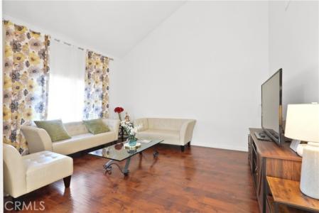 E Sandalwood, Anaheim, California 92805, HOA KỲ