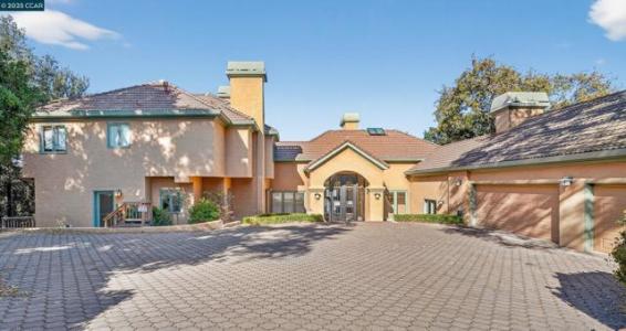 Santa Rosa Dr, Los Gatos, カリフォルニア 95032, アメリカ合衆国