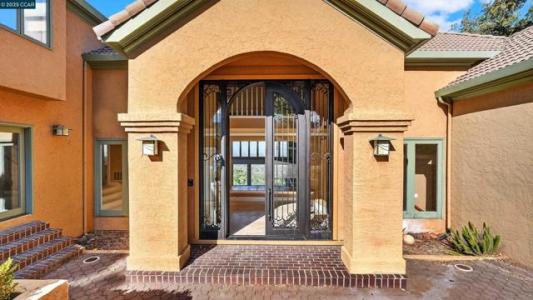 Santa Rosa Dr, Los Gatos, カリフォルニア 95032, アメリカ合衆国