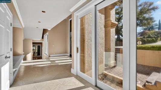 Santa Rosa Dr, Los Gatos, カリフォルニア 95032, アメリカ合衆国