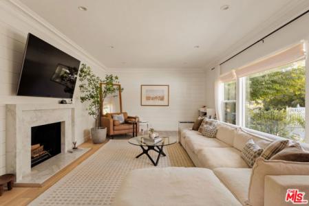 Peach Avenue, Van Nuys, Калифорния 91406, Соединенные Штаты