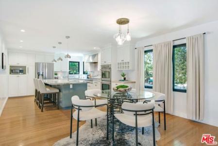 S Muirfield Road, Los Angeles, 캘리포니아 90016, 미국