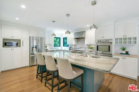 S Muirfield Road, Los Angeles, 캘리포니아 90016, 미국