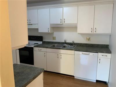 23 Village Court 23, West Warwick, Rhode Island 02893, Estados Unidos