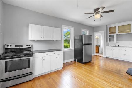 291 Maple Avenue 2, Barrington, Rhode Island 02806, Stati Uniti