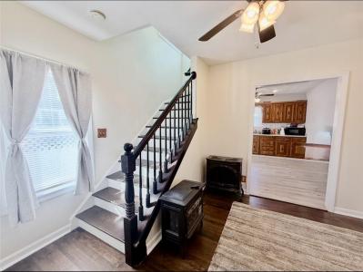 27 Cliffdale Avenue, Cranston, Rhode Island 02905, Estados Unidos