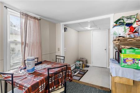 58 Read Avenue, Coventry, RI 02816, USA