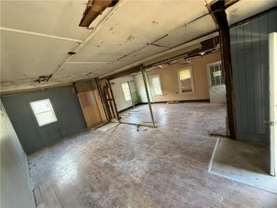 379 Front Street, Woonsocket, Rhode Island 02895, USA