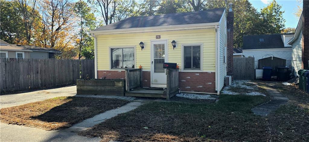 76 Kenway Avenue, Warwick, Rhode Island 02889, États-Unis