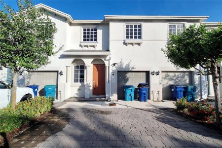 1363 NW 208th Ter, Miami Gardens, Florida 33169, USA