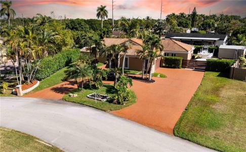 15235 SW 152nd Ct, Miami, Florida 33187, USA