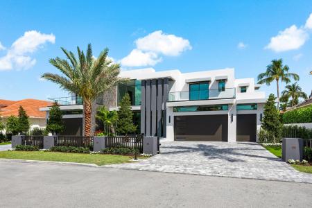 169 W Coconut Palm Road, Boca Raton, Florida 33432