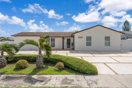 13030 SW 261st Ter, Homestead, Florida 33032, USA