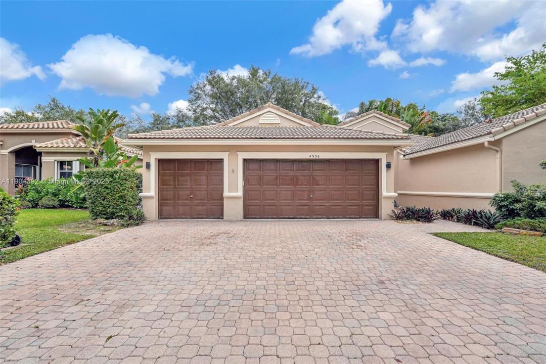 4936 NW 52nd Ave, Coconut Creek, Florida 33073, Stati Uniti