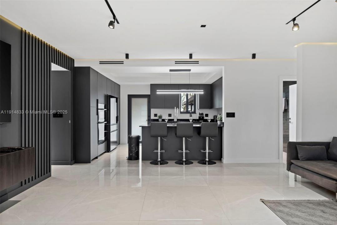 1101 N 14th Ave, Hollywood, Флорида 33020, Соединенные Штаты