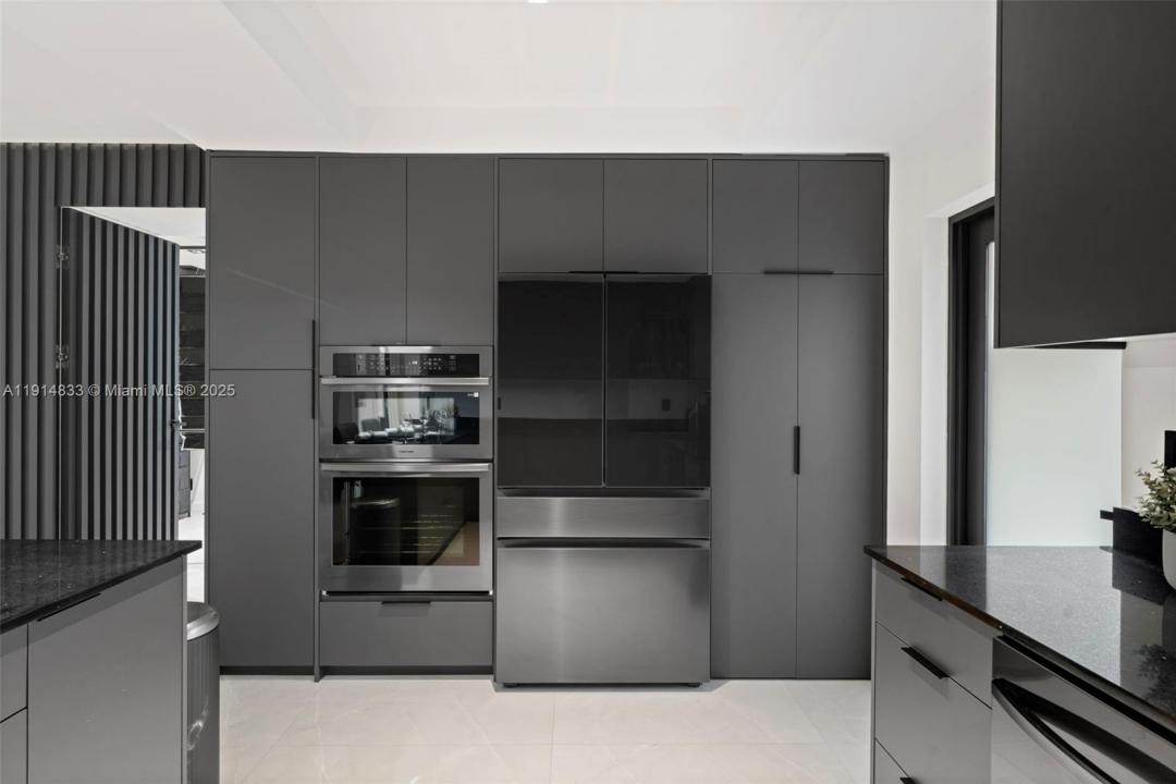 1101 N 14th Ave, Hollywood, Флорида 33020, Соединенные Штаты