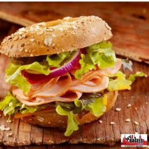 909 BOSTON NECK Hill, Narragansett, Rhode Island 02882, USA