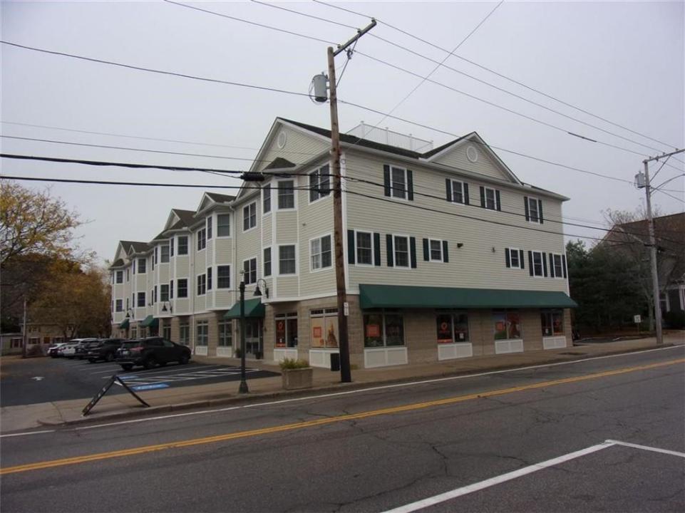 620 Main Street C3A, East Greenwich, Rhode Island 02818, États-Unis