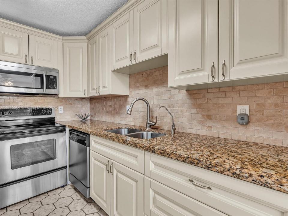 13785 Flora Pl A, Delray Beach, Florida 33484, Estados Unidos