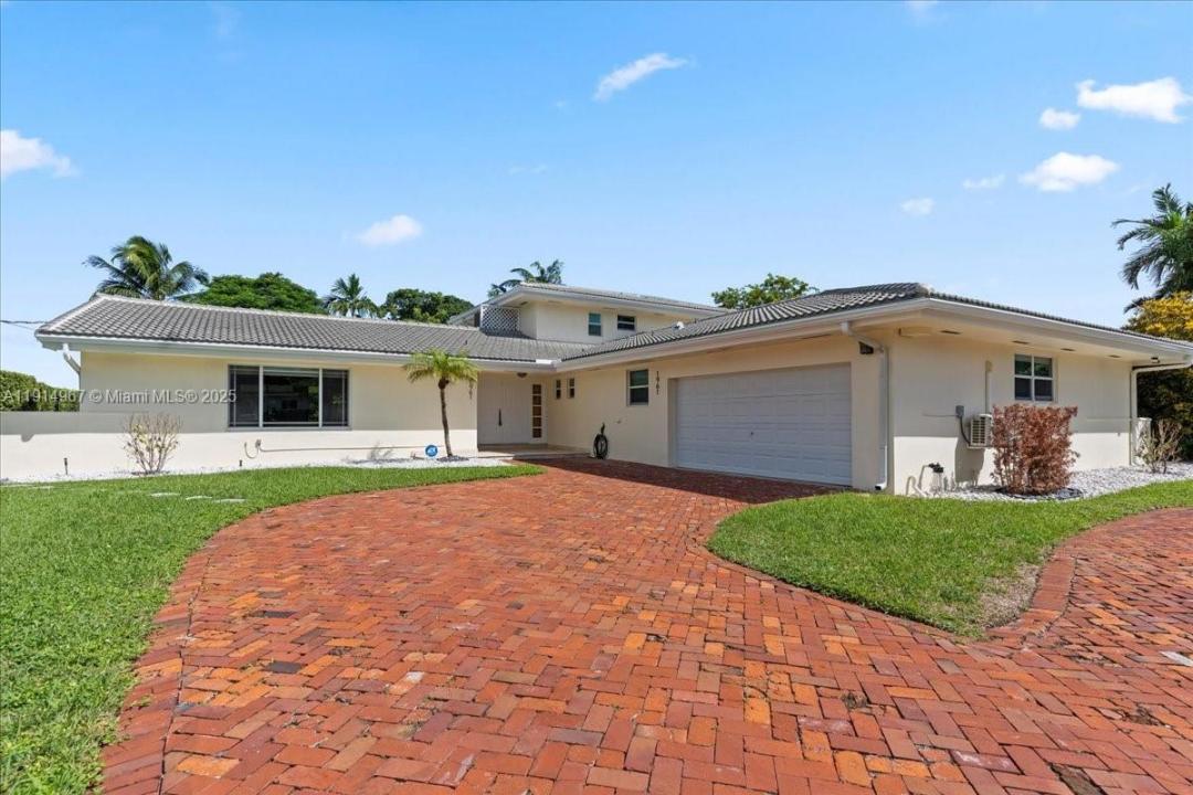 1961 NE 188th St, Miami, 플로리다 33179, 미국