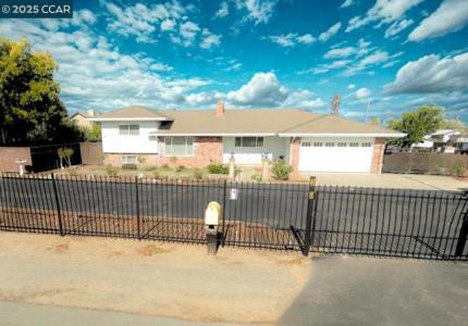 W Cypress Rd, Oakley, California 94561, Stati Uniti