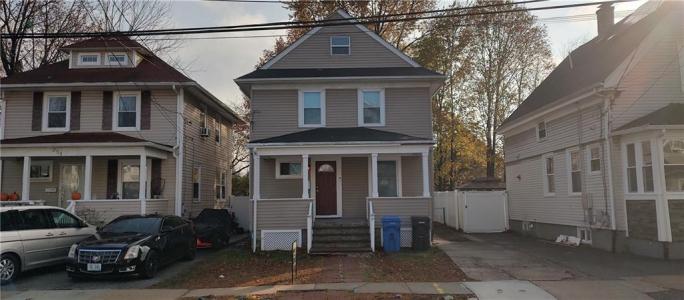358 NORTHUP Street, Cranston, RI 02905, USA