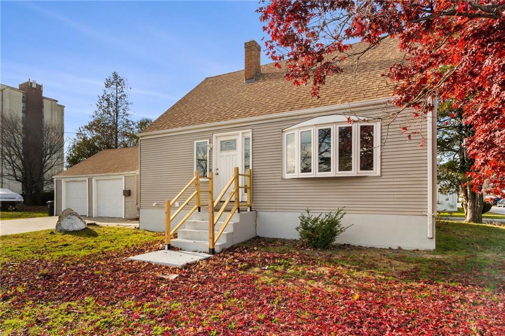 56 Irving Avenue, East Providence, Rhode Island 02914, USA