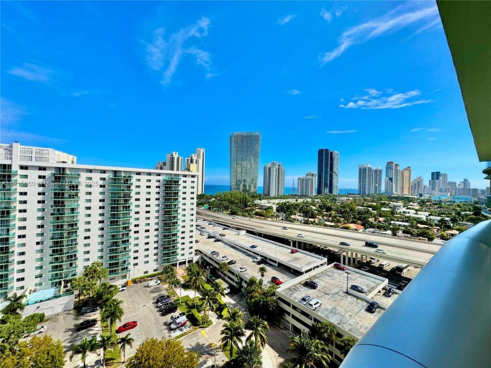 19390 Collins Ave 1610, Sunny Isles Beach, Florida 33160