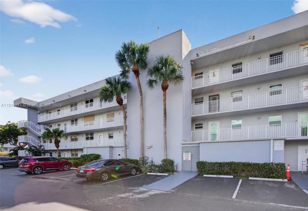 115 Royal Park Dr 2C, Oakland Park, Floride 33309, États-Unis
