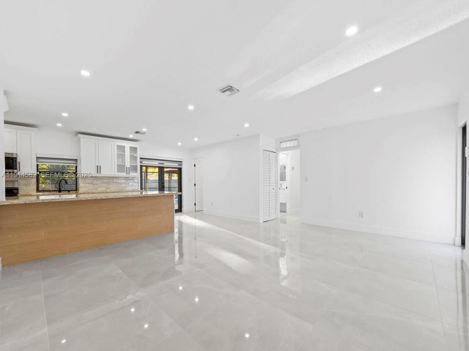 19850 Franjo Rd 19850, Cutler Bay, Florida 33157