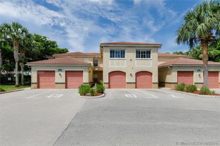 2458 Centergate Dr 202, Miramar, Florida 33025, USA