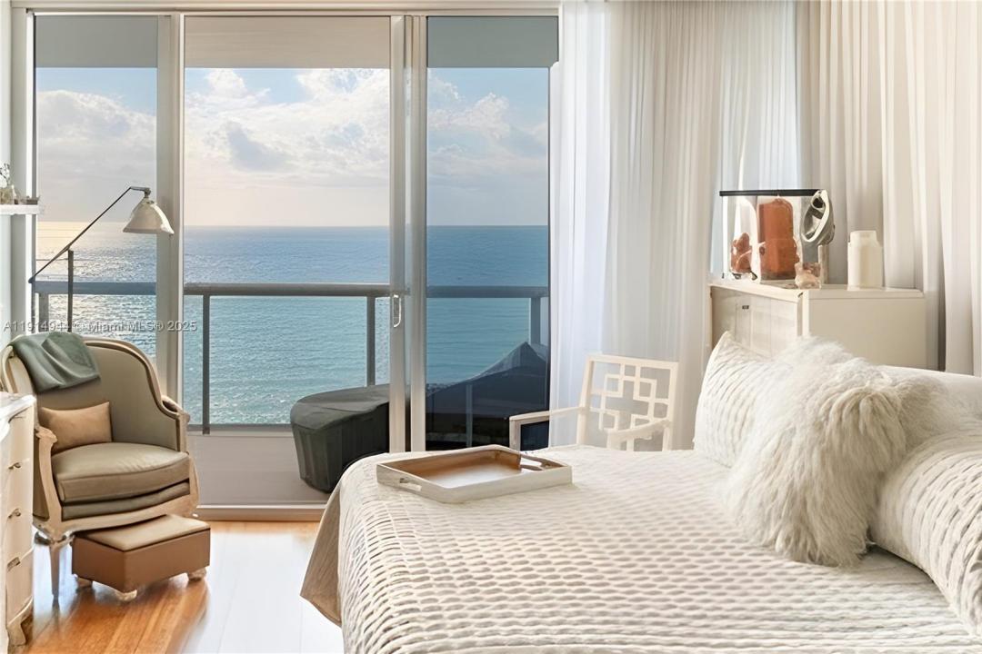 6799 Collins Ave LPH04, Miami Beach, Florida 33141