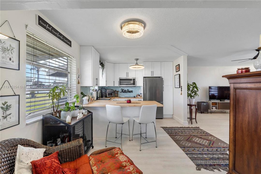 3114 Byron Cir 128, Hollywood, Florida 33021, Amerika Birleşik Devletleri