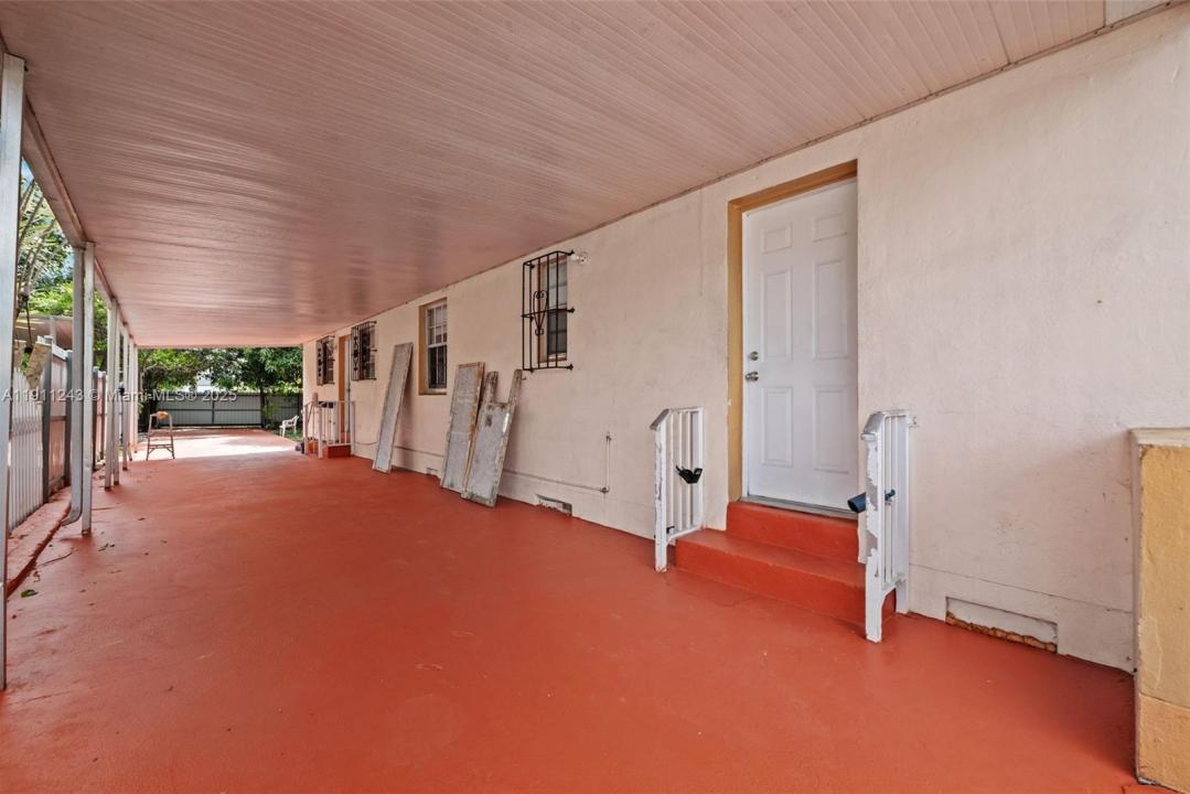 1060 Opa Locka Blvd 1060, Opa-Locka, Florida 33054, HOA KỲ