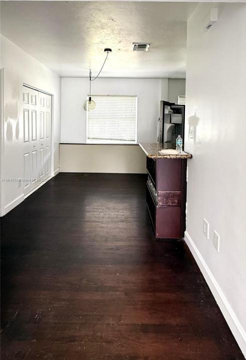 755 NE 91st St 3F, Miami Shores, Florida 33138