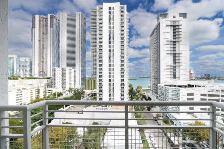 2200 NE 4th Ave 1002, Miami, Florida 33137, USA