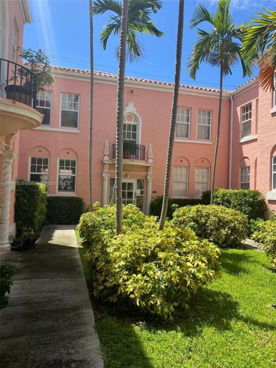 754 Meridian Ave 15, Miami Beach, Florida 33139