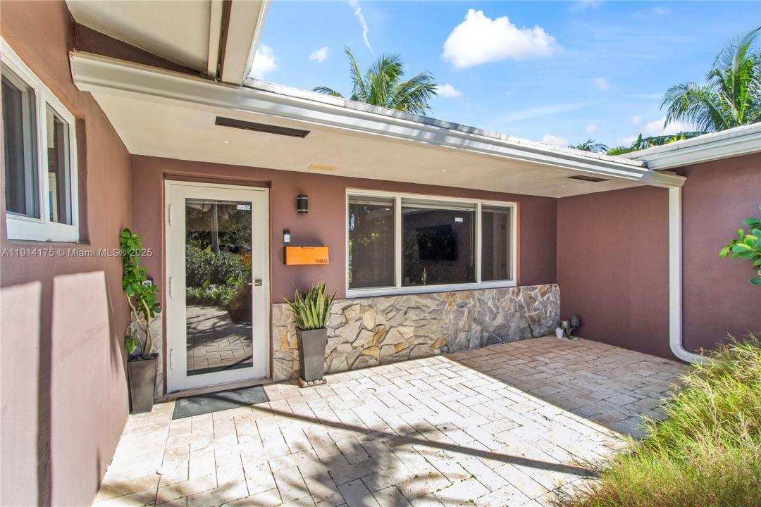 3460 NE 17th Way, Oakland Park, Floride 33334, États-Unis