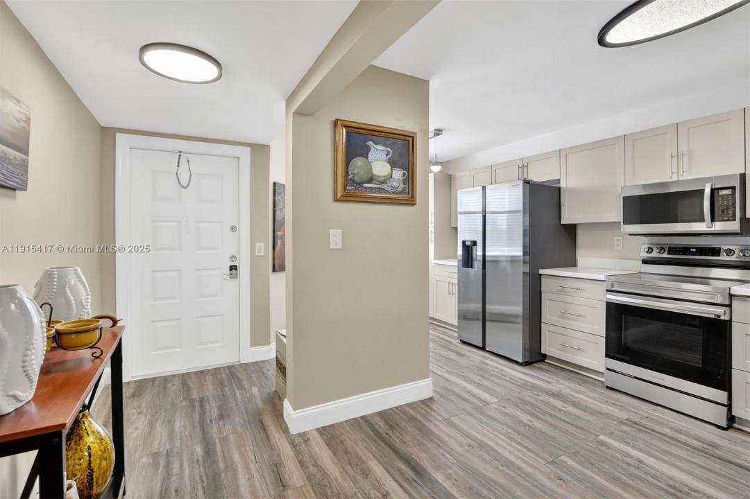 2521 NW 104th Ave 203, Sunrise, Floride 33322, États-Unis