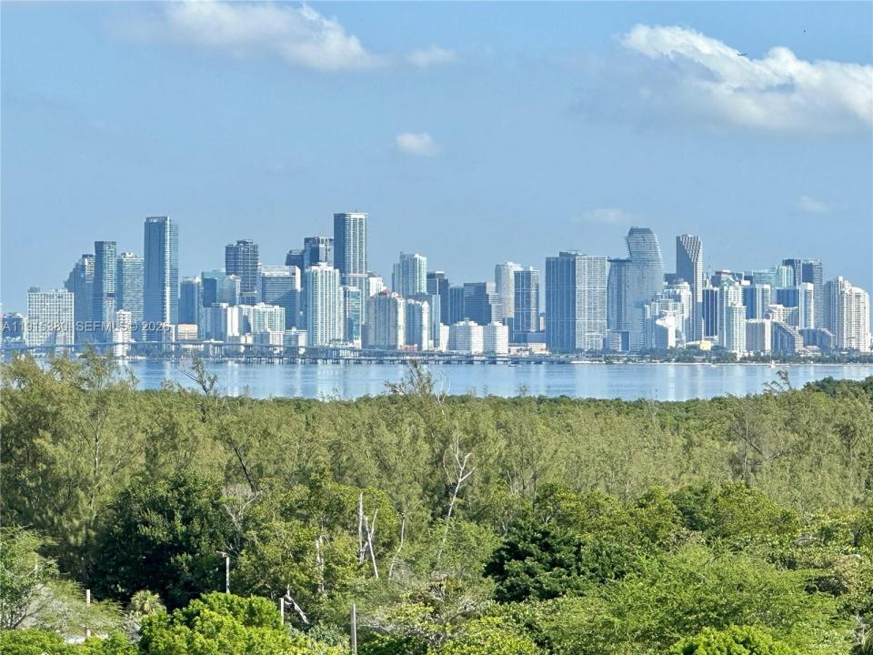 199 Ocean Lane Dr 1004, Key Biscayne, Florida 33149, Stati Uniti