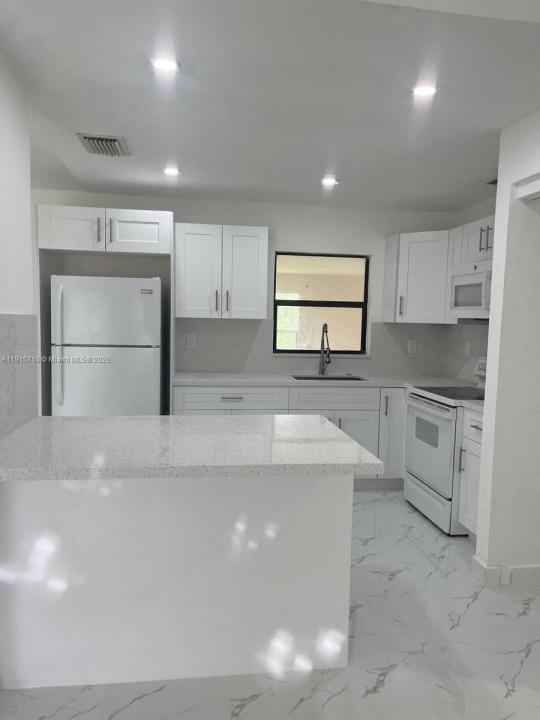 2138 Amstead St, Port Charlotte, Florida 33980