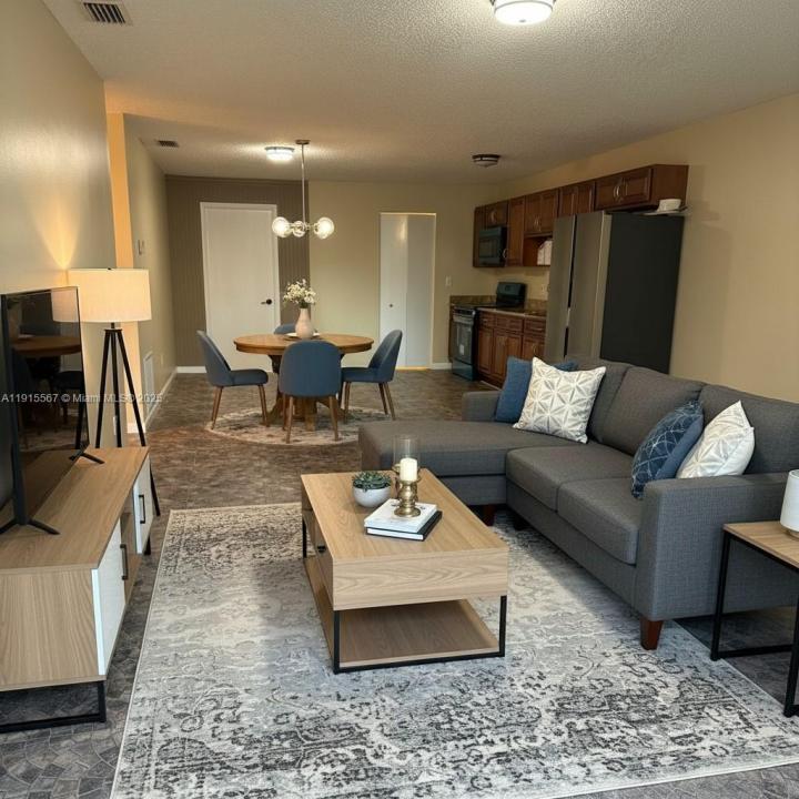 2809 Jefferson Pkwy B, Fort Pierce, Florida 34946