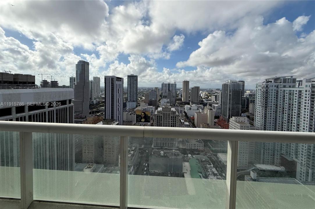 50 Biscayne Blvd 3911, Miami, Florida 33132, Stati Uniti