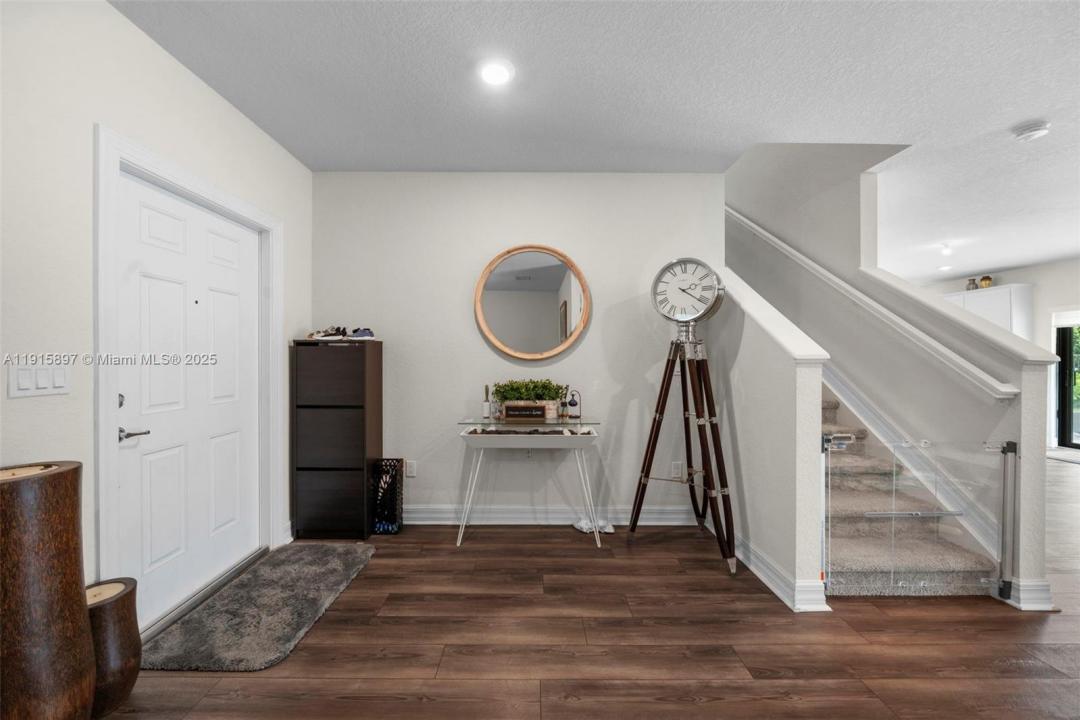 3142 Poinciana St, Lauderdale Lakes, Florida 33311, Estados Unidos