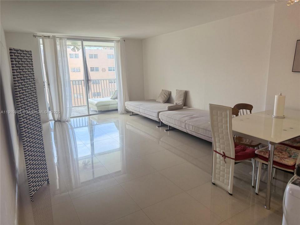 319 NE 14th Ave 603, Hallandale Beach, 佛羅里達州 33009, 美國