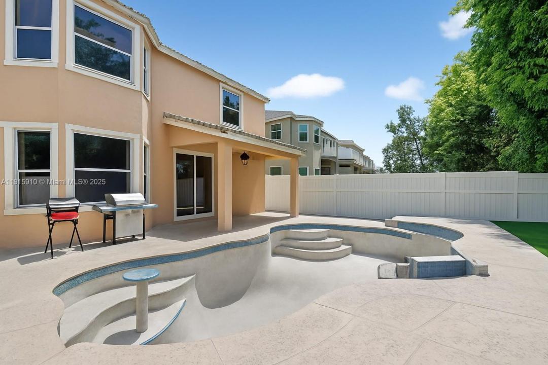 1579 Briar Oak Dr, Royal Palm Beach, Florida 33411, HOA KỲ