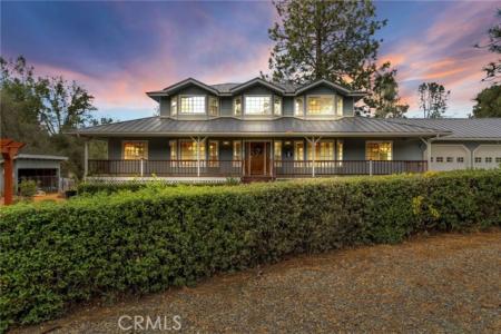 Road 426, Oakhurst, California 93644